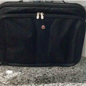 Briefcase By Wenger for laptop large zipper pocket for laptop & zipper organizer
